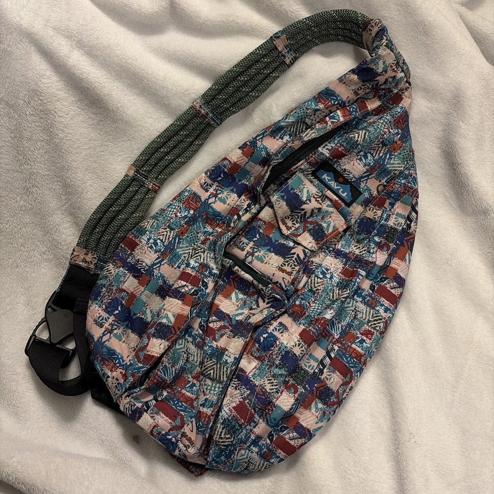 KAVU Rope Bag - Spring Montage Sling Pack for Hiking, Camping, and Commuting EUC